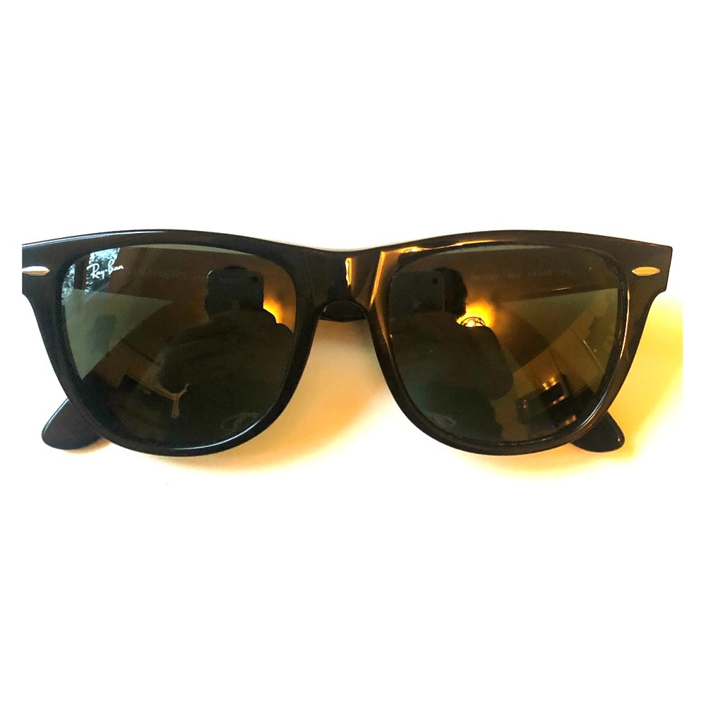 Ray Ban Wayfarer Classic Sunglasses